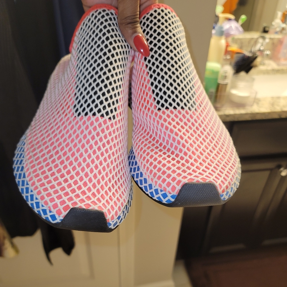Sz 11 adidas Deerupt Solar Red Bluebird CQ2624 Men's. White Lace included.